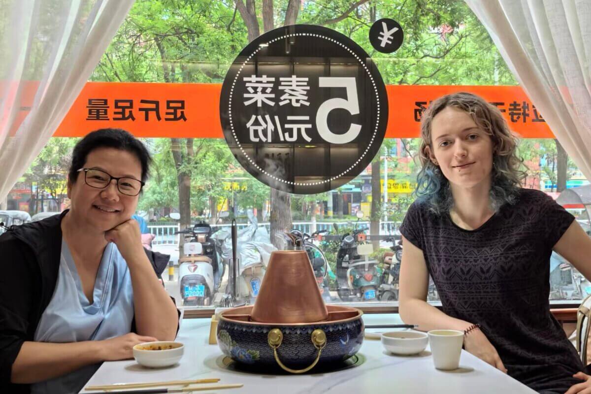 Hotpot with a homestay family in Xi'an